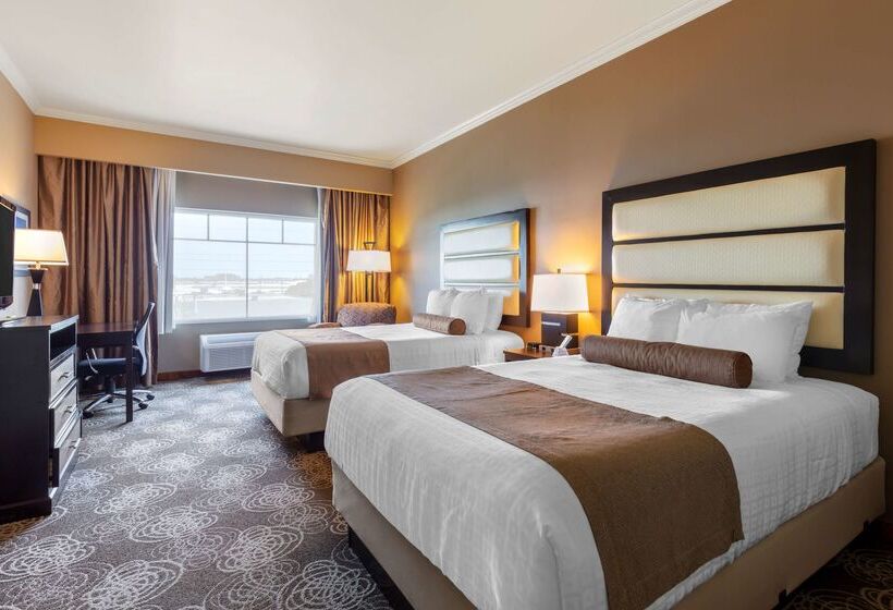 Best Western Plus Miami Airport North Hotel & Suites