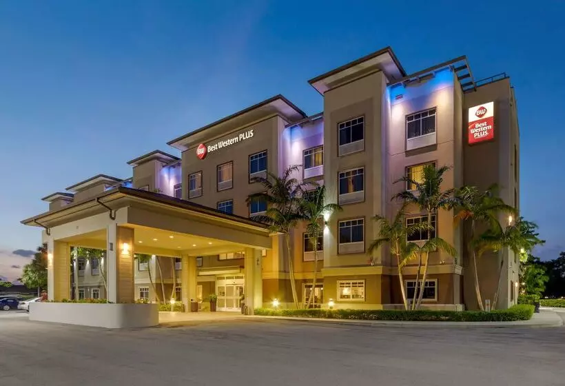 Best Western Plus Miami Airport North Hotel & Suites