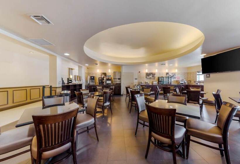 Best Western Plus Miami Airport North Hotel & Suites