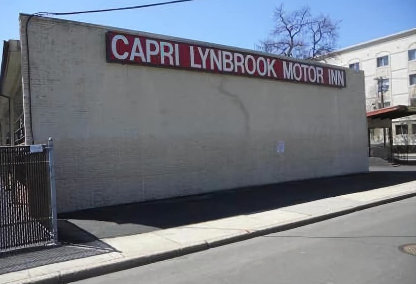 בית מלון כפרי Lynbrook Motor Inn