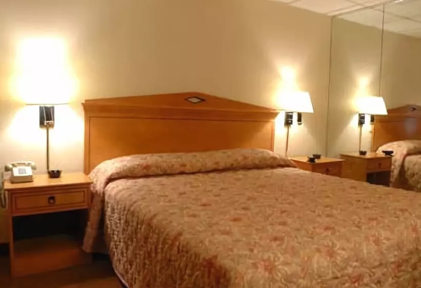 Hotel Lynbrook Motor Inn