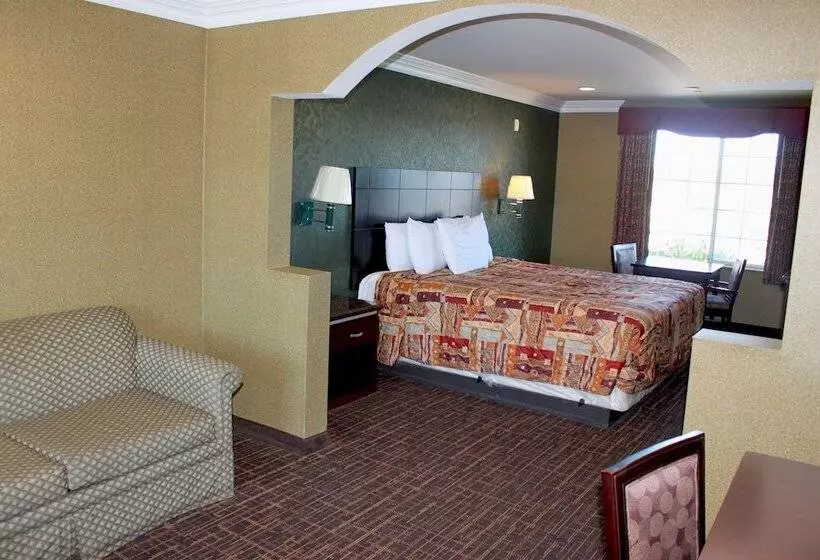 Otel Crystal Inn Suites & Spas