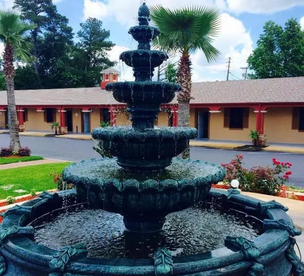 ホテル Deluxe Inn   Savannah