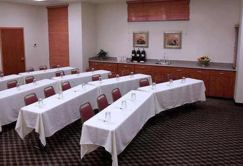 酒店 Garden Place Suites