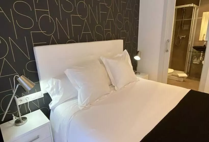 ホテル Hostal Somnis