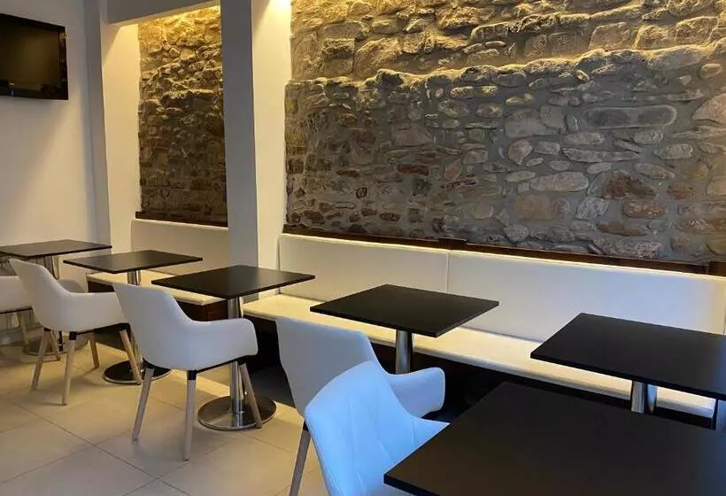 ホテル Hostal Somnis