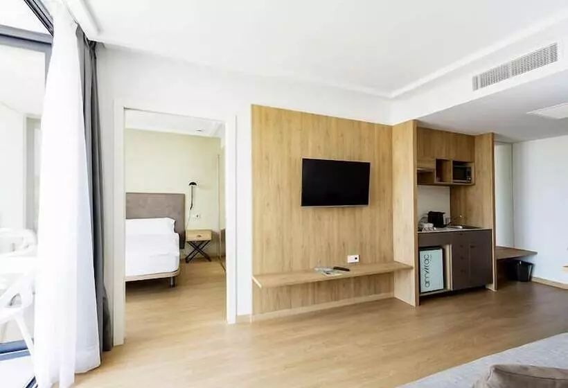 فندق Kyrat Amarac Suites