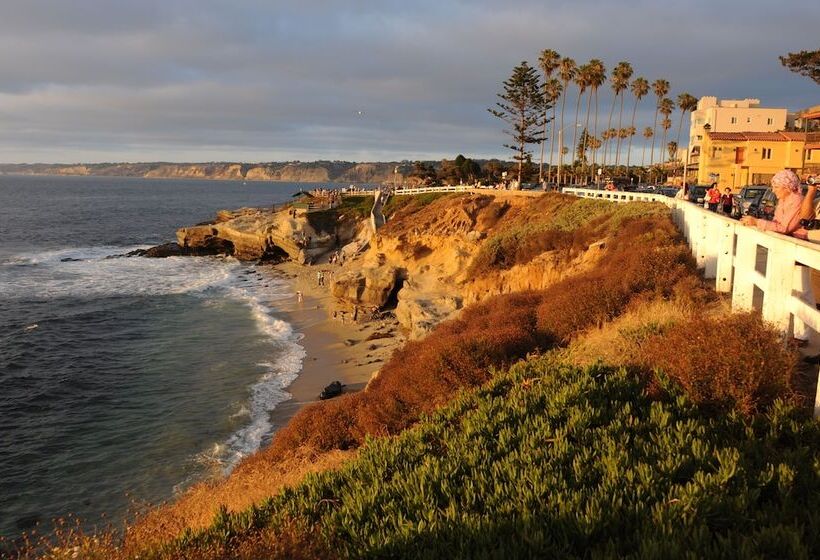 בית מלון כפרי Pantai Inn