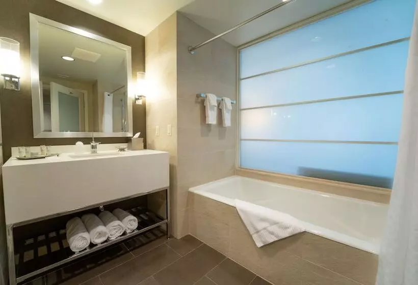 The Hotel At Arundel Preserve