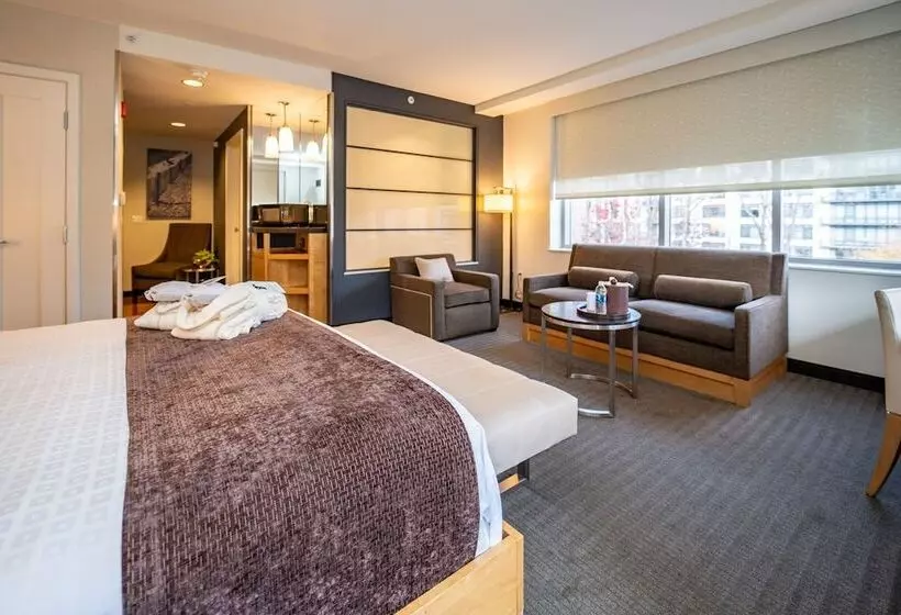 The Hotel At Arundel Preserve