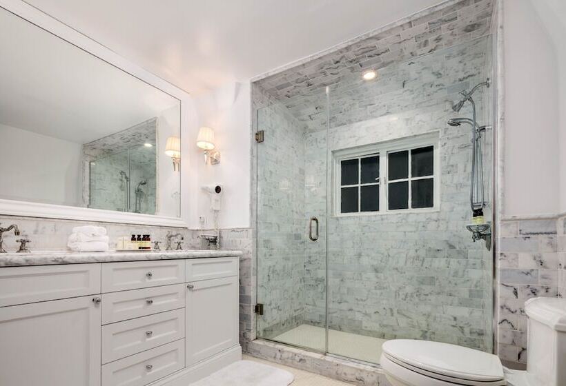 فندق The Charlie West Hollywood