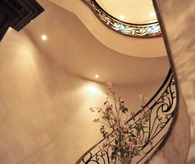 The Green Park Hotel Boutique