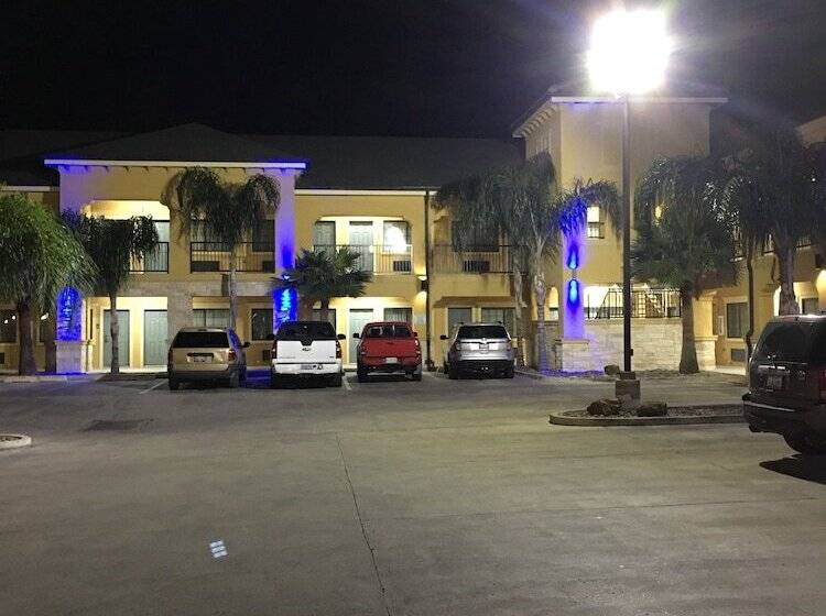 فندق Weslaco Inn  Weslaco/mercedes