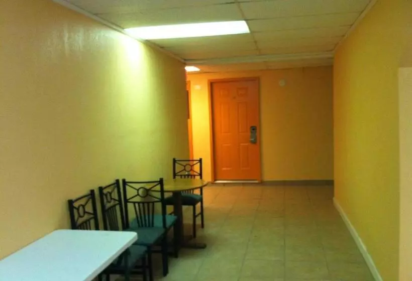 モーテル Euro Inn & Suites Of Slidell