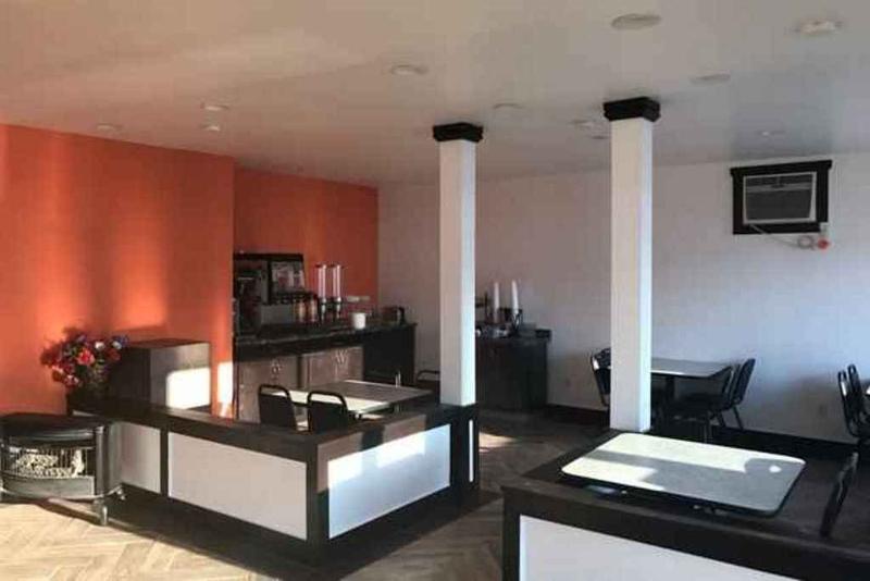 فندق على الطريق Howard Johnson By Wyndham Lake George