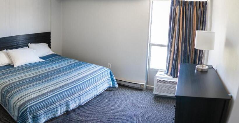 מוטל Windjammer Motor Inn