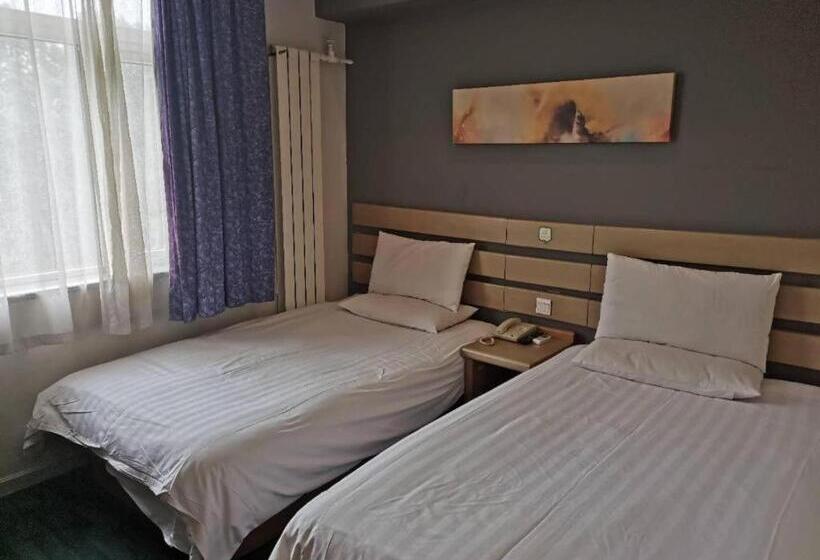 בית מלון כפרי Hi Inn Xi An Hepingmen Metro Station