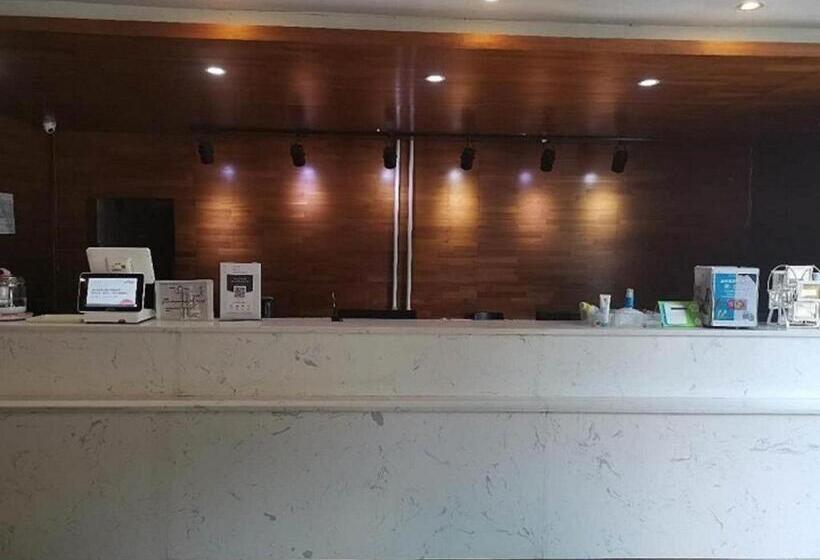 בית מלון כפרי Hi Inn Xi An Hepingmen Metro Station