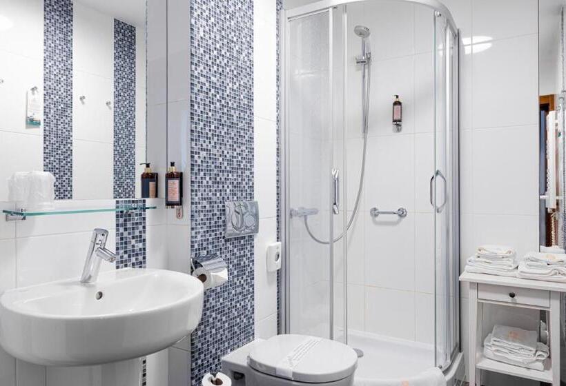 בית מלון כפרי Kolumna Park