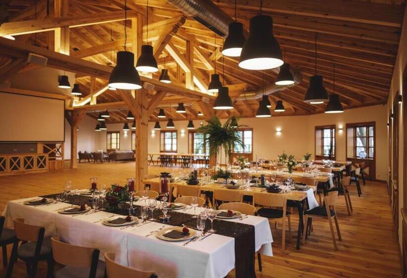 בית מלון כפרי Kolumna Park