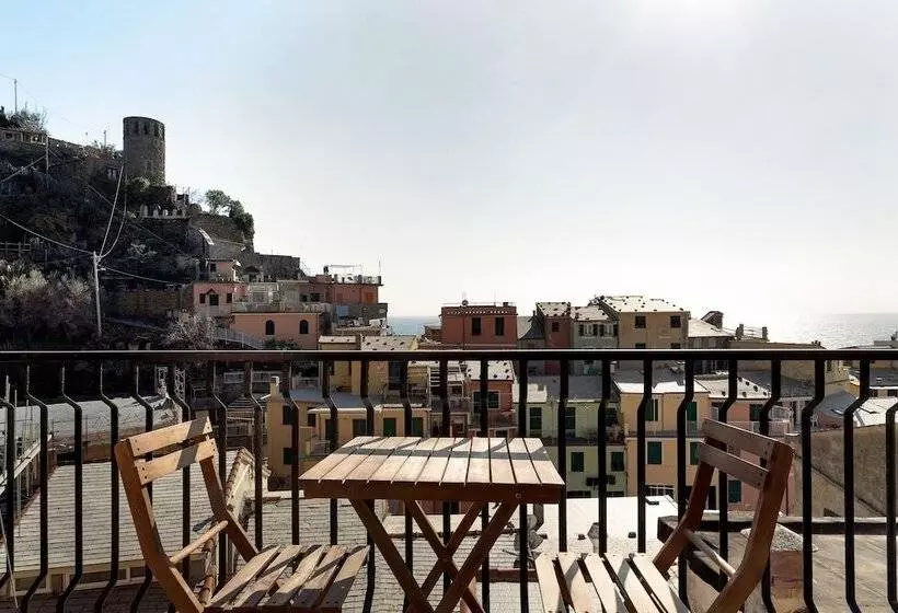Hotelli Pippo A Vernazza Rooms
