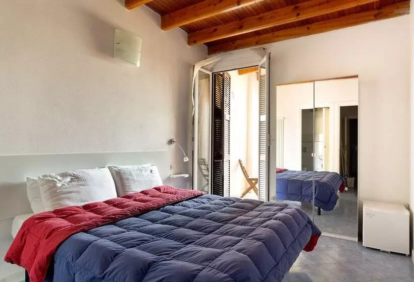 Hotelli Pippo A Vernazza Rooms