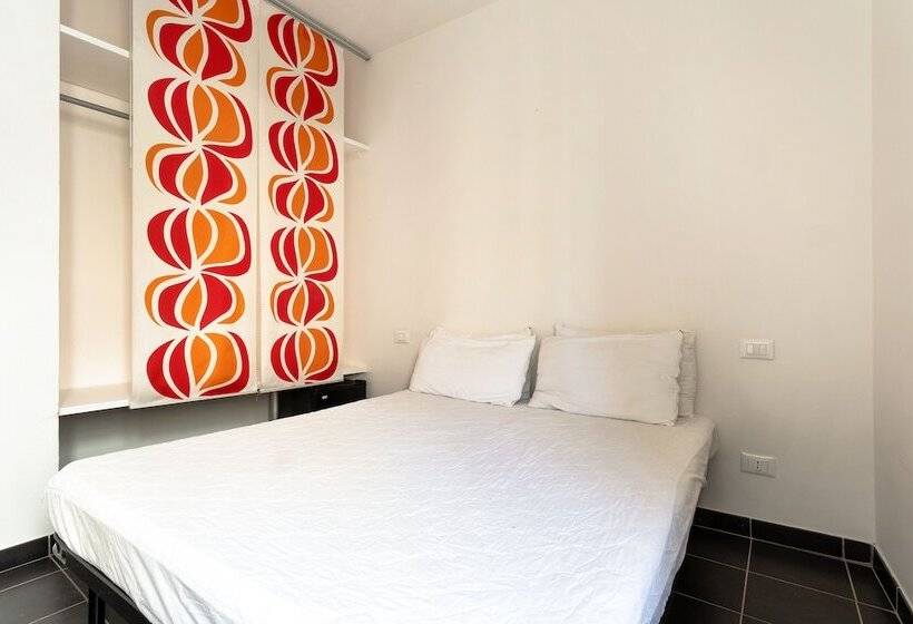 Отель Pippo A Vernazza Rooms