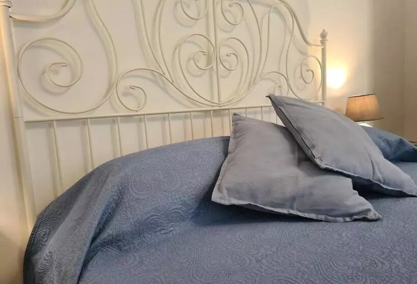 Hotelli Pippo A Vernazza Rooms