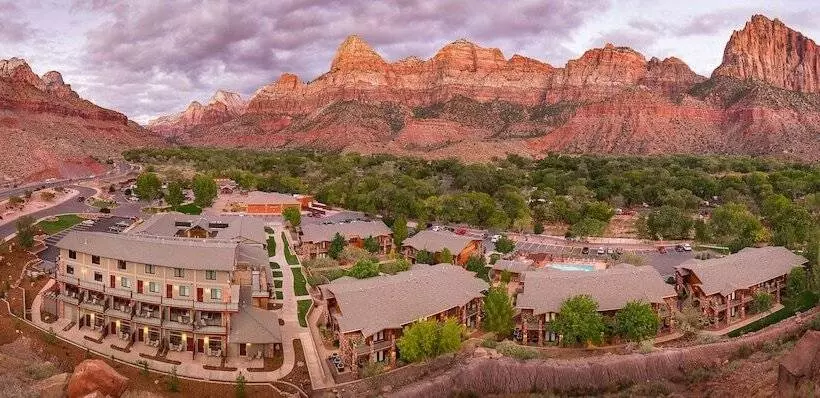Cable Mountain Lodge