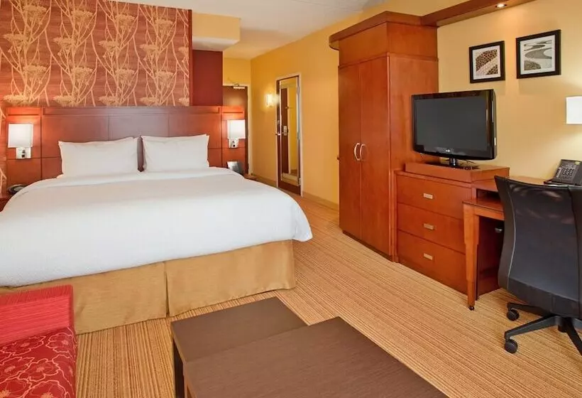 Courtyard By Marriott Pittsburgh North/cranberry Woods