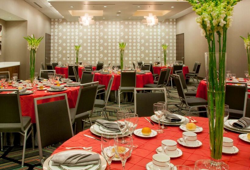 Hampton Inn & Suites Denver Downtownconvention Center