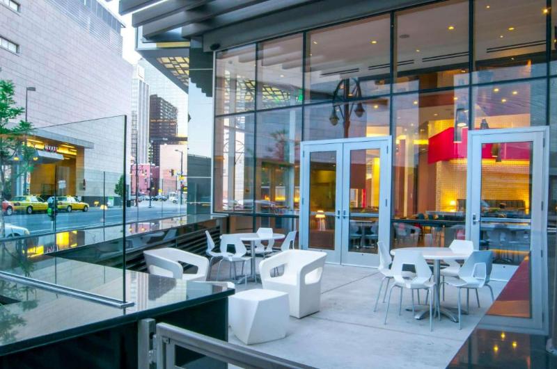 Hampton Inn & Suites Denver Downtownconvention Center