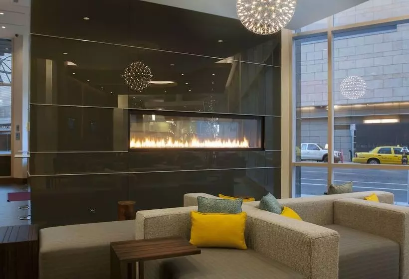 Hampton Inn & Suites Denver Downtownconvention Center