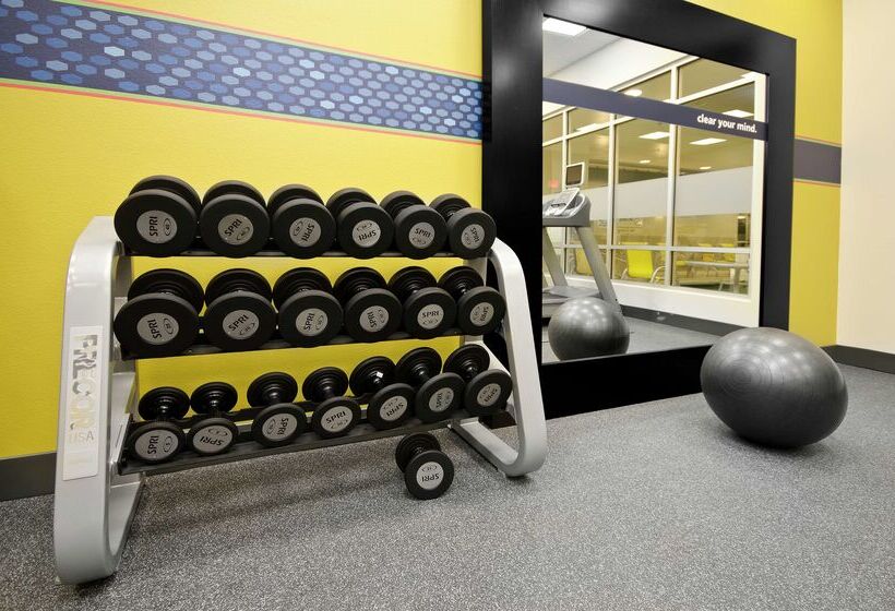 Hampton Inn & Suites Raleigh Downtown