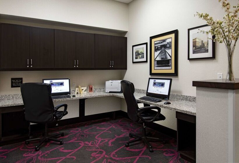 Hampton Inn & Suites Raleigh Downtown