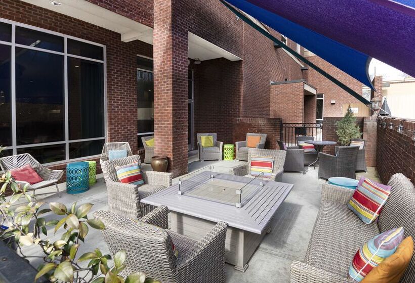 Hampton Inn & Suites Raleigh Downtown