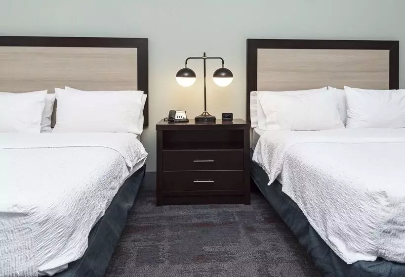 Hampton Inn & Suites Raleigh Downtown