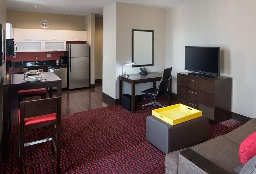 Homewood Suites By Hilton Denver Downtown Convention Center
