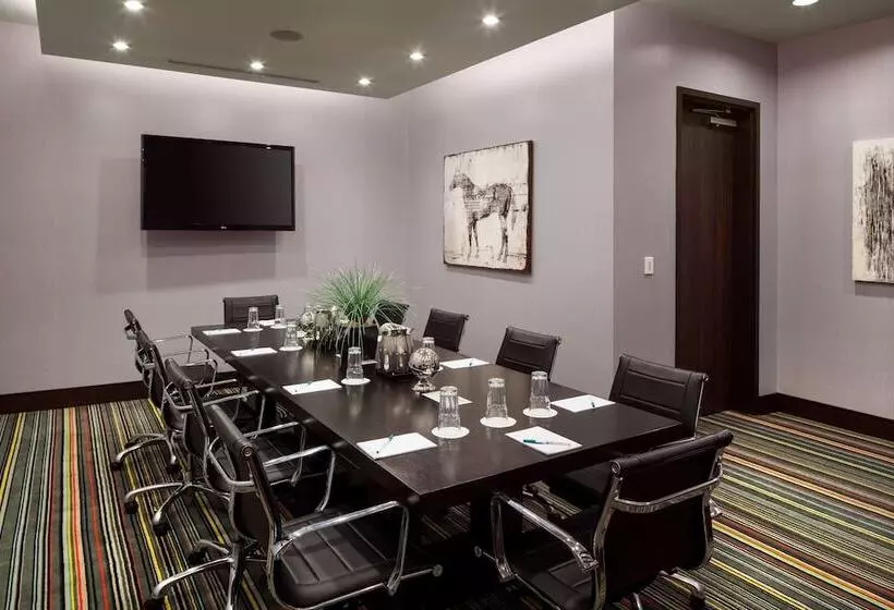 Homewood Suites By Hilton Denver Downtown Convention Center