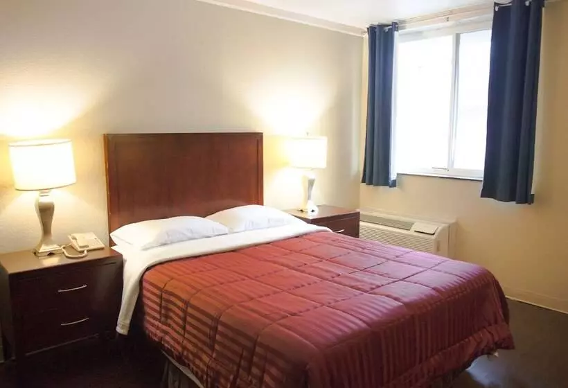 酒店 Arrowhead Inn