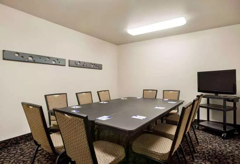 酒店 Baymont By Wyndham Glenwood