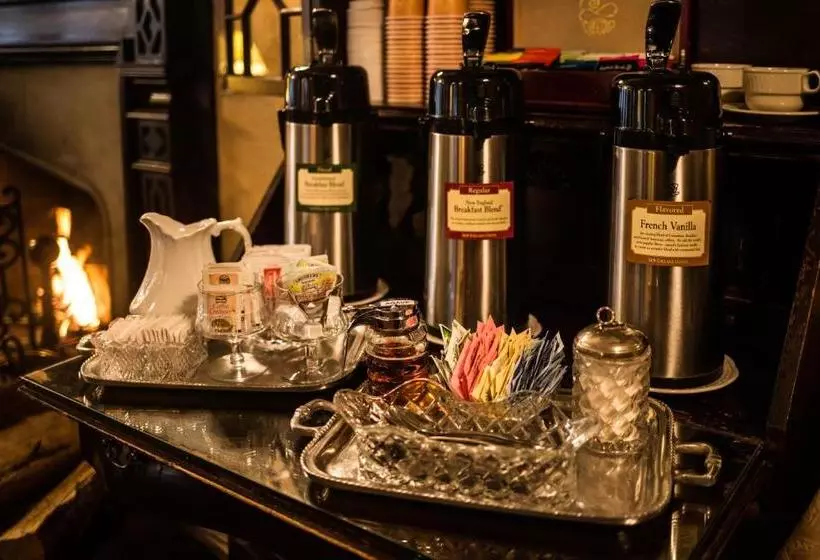 فندق The Bertram Inn