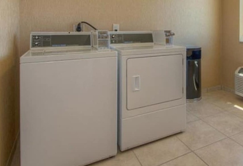 Cobblestone Hotel & Suites   Knoxville