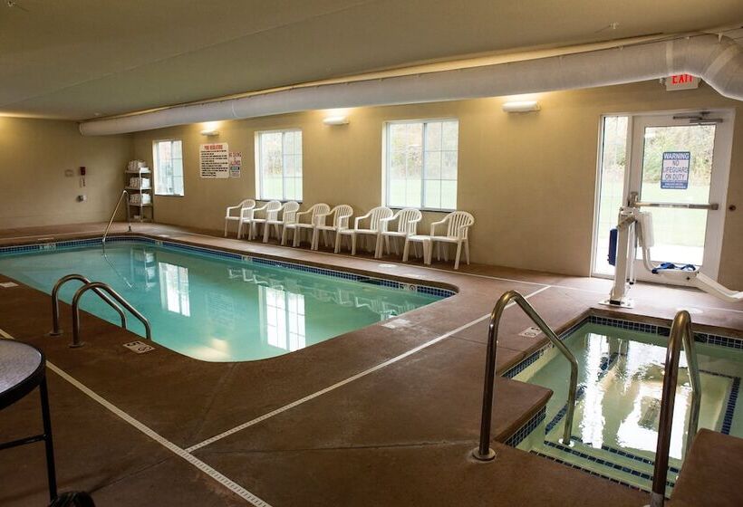 Cobblestone Hotel & Suites   Knoxville