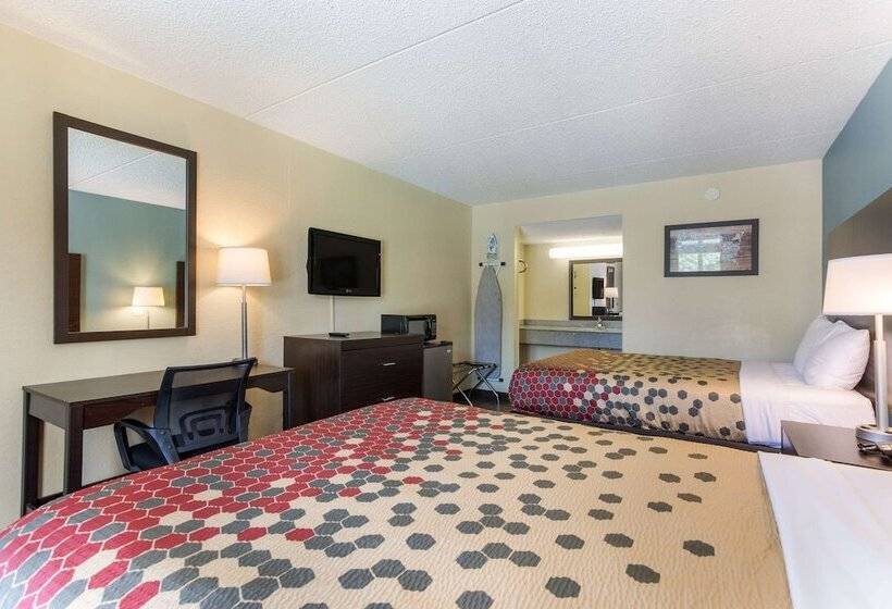 فندق Econo Lodge Gallatin   Metro Nashville
