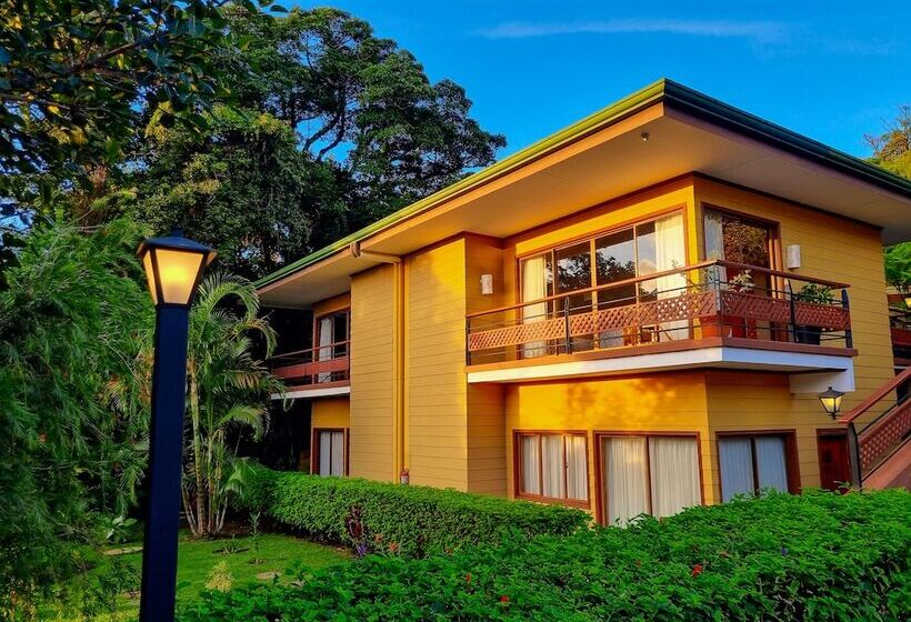 فندق Ficus Sunset Suites