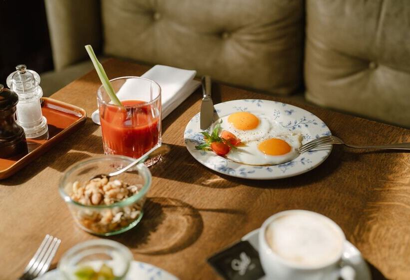 Boutique & Art Hotel Helvetia