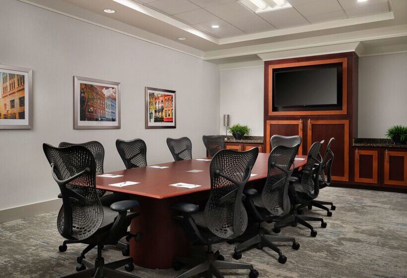 فندق Hilton Garden Inn Ann Arbor