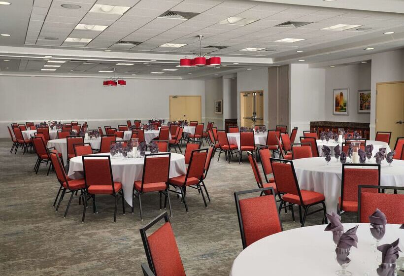 فندق Hilton Garden Inn Ann Arbor