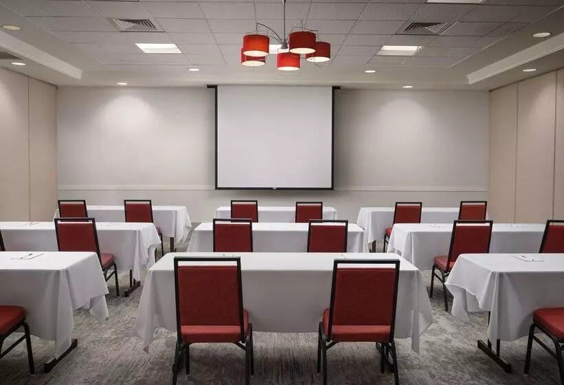 ホテル Hilton Garden Inn Ann Arbor